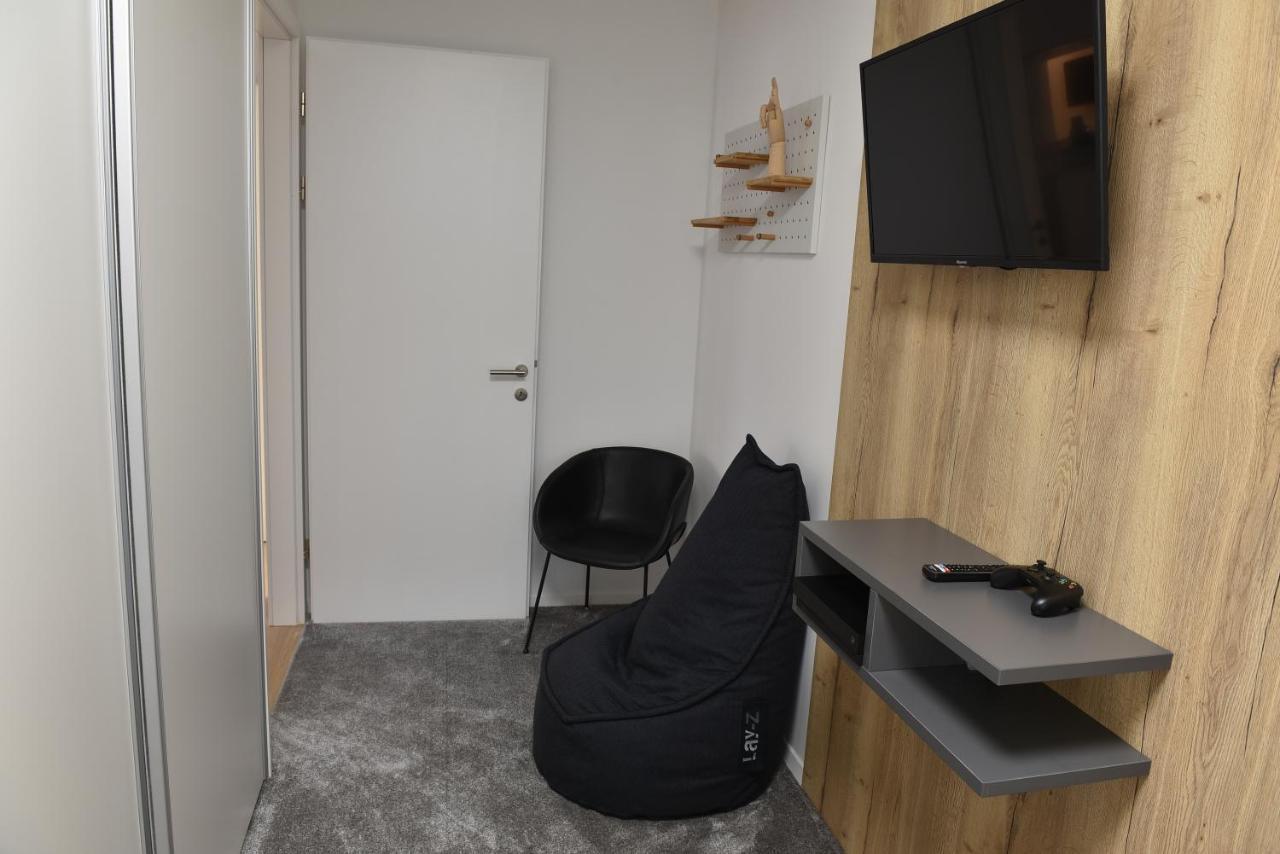 Astra Urban Garden Apartment, 2 Garage Parking Spaces Zagreb Dış mekan fotoğraf